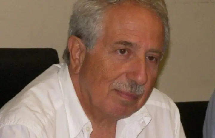 a391c8c7e81f40dbdb48f5ff27c33c3c.jpg