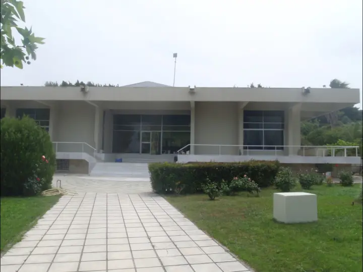 ab21f74cc0b70aedb30c33f7f27098a2.jpg