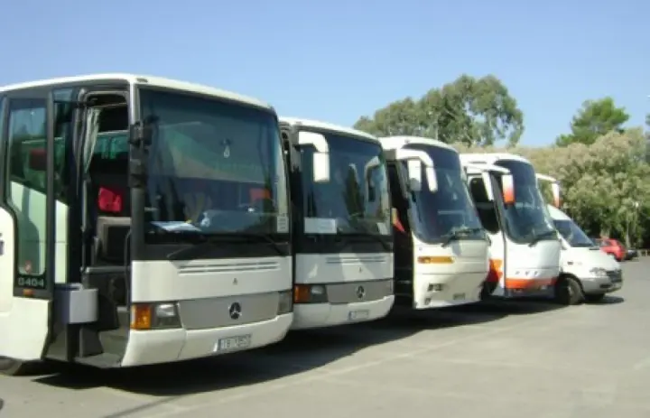 b2e353ab02cc7de4d8adec6e5aa1a7d4.jpg