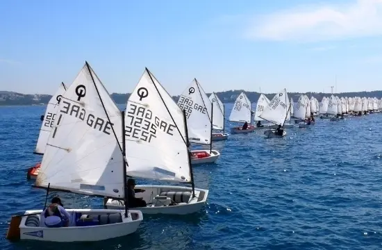 c879445cb0b6812067368b4569e9c942.jpg