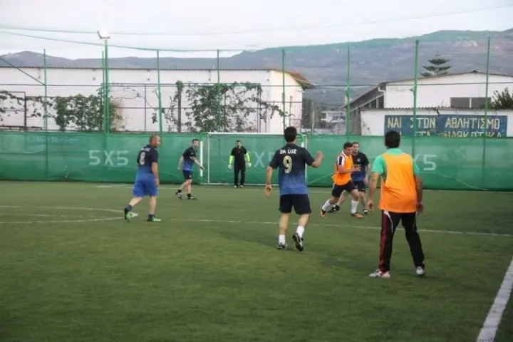 d72f7fd239943f40a032f600a2877e85.jpg