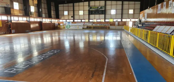 f1d48289ab3a883f1ee6969205796e44.jpg