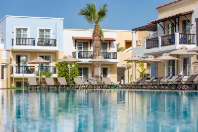 4_aegean_houses_1676893630_w_k.jpg