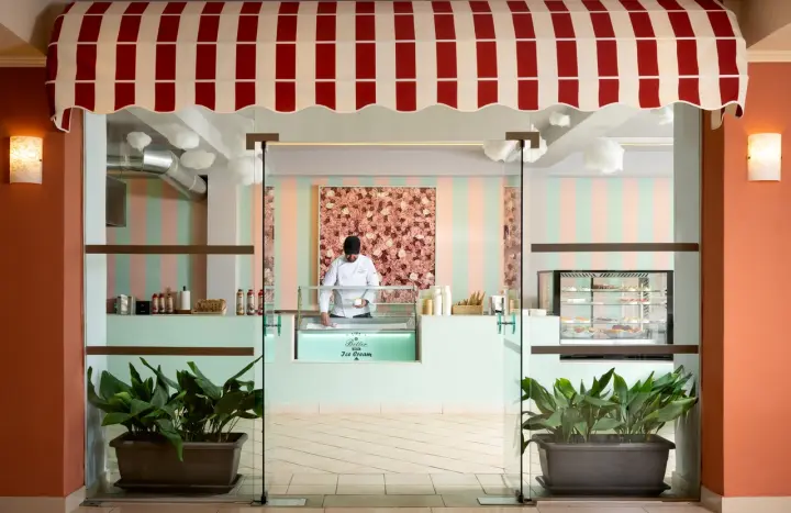 mitsis_corfu_messonghi_gelateria_1252.jpg