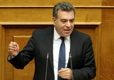 konsolas-vouli.jpg