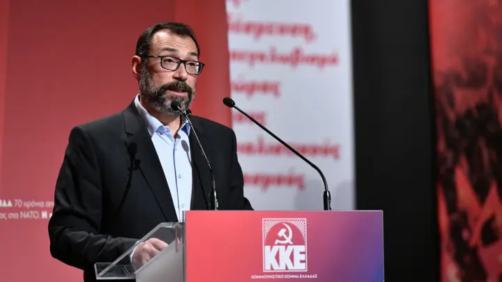 ghiannis-aghgheloy.jpg