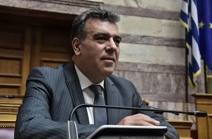konsolasmanos_.jpg